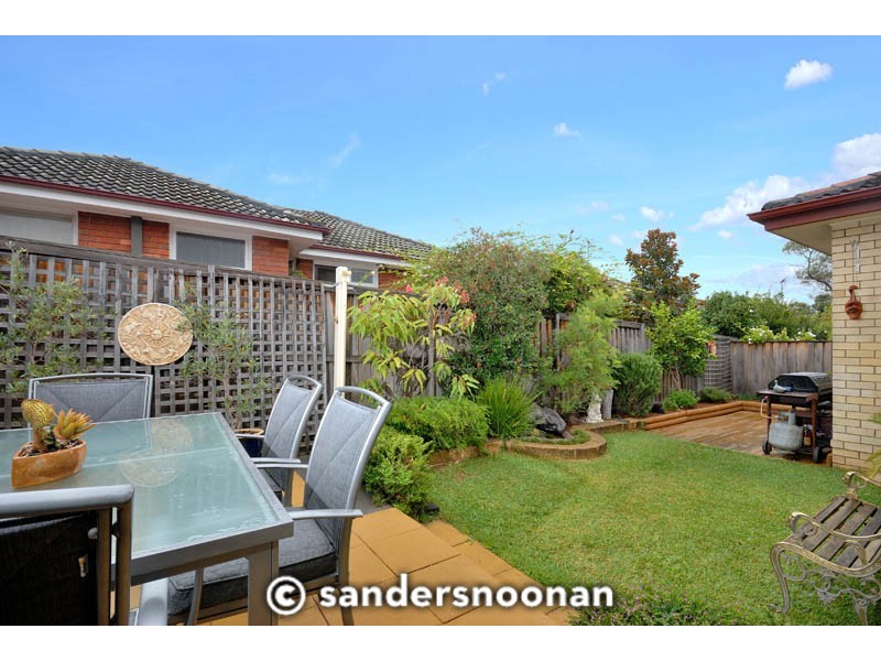 2/17 Mutual Road, Mortdale NSW 2223