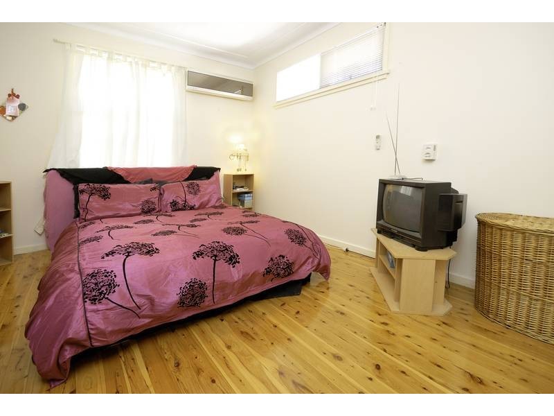 3/848 Forest Rd, Peakhurst NSW 2210