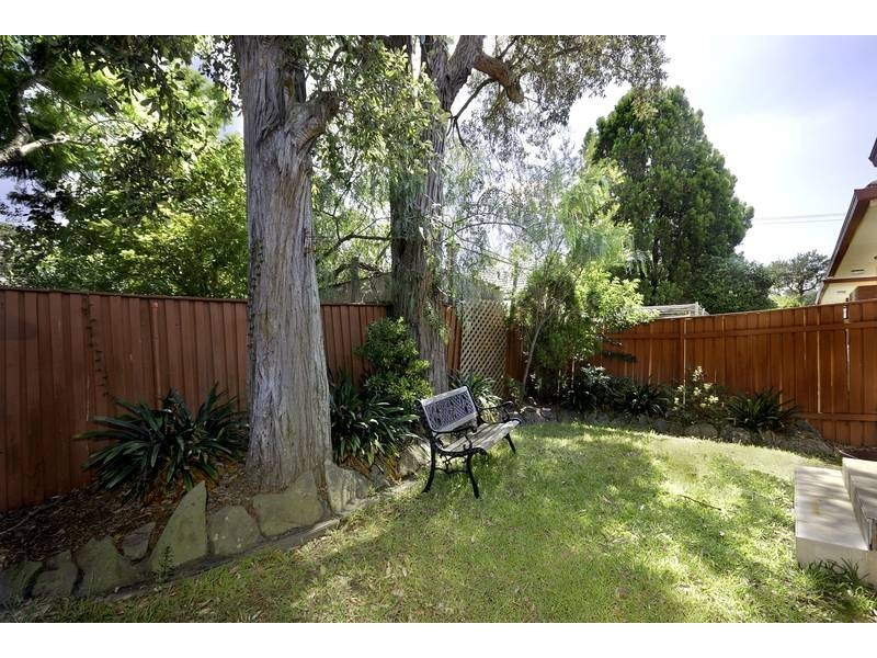 3/848 Forest Rd, Peakhurst NSW 2210