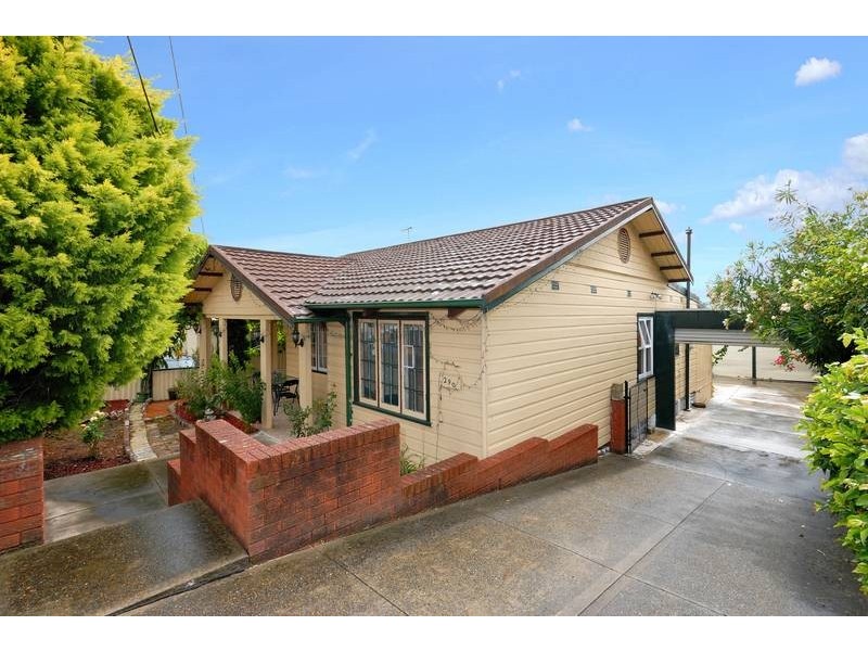 290 King Georges Rd, Roselands NSW 2196