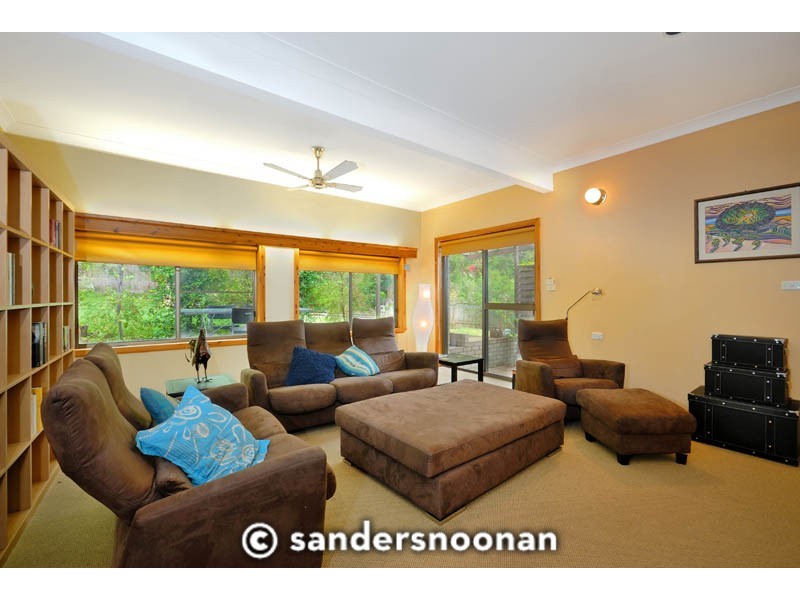 11 Wyong Street, Oatley NSW 2223