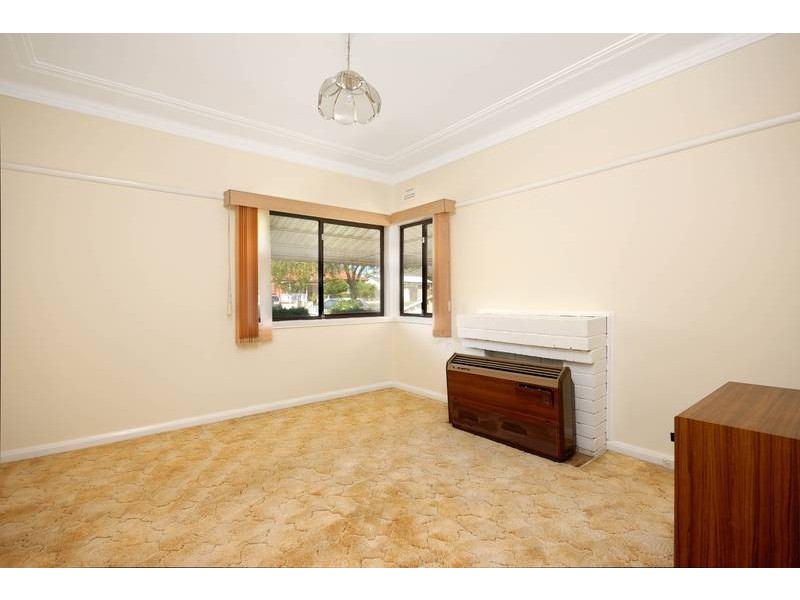 15 Alverstone Street, Riverwood NSW 2210