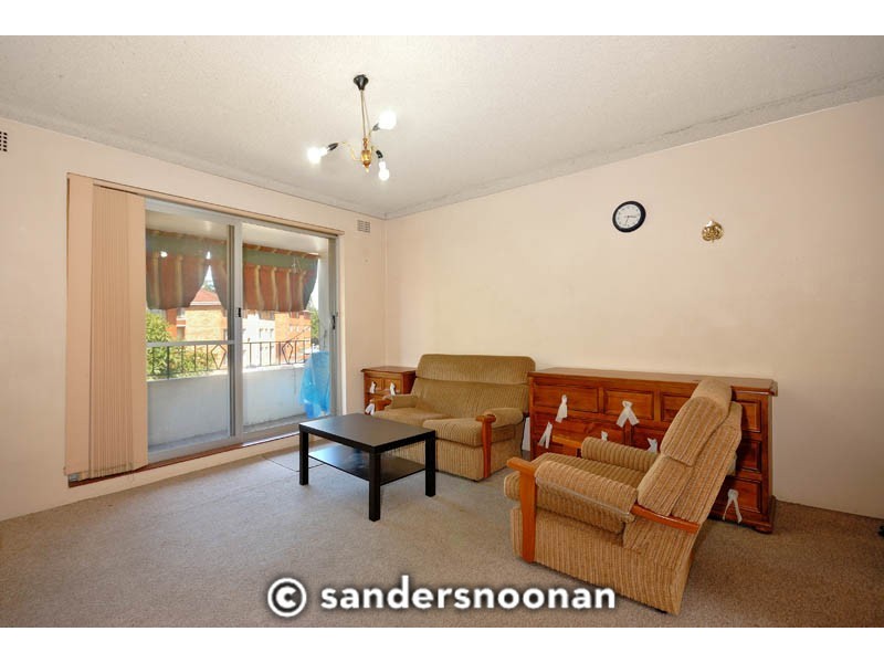 11/17 Thurlow St, Riverwood NSW 2210