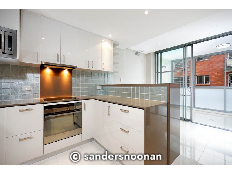 2/33 Martin Place, Mortdale NSW 2223