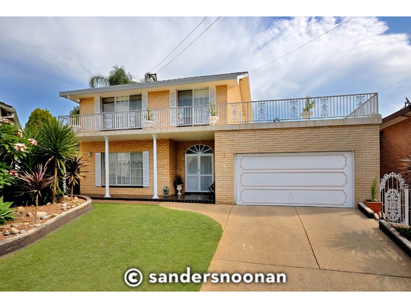 7 Beech Place, Lugarno NSW 2210