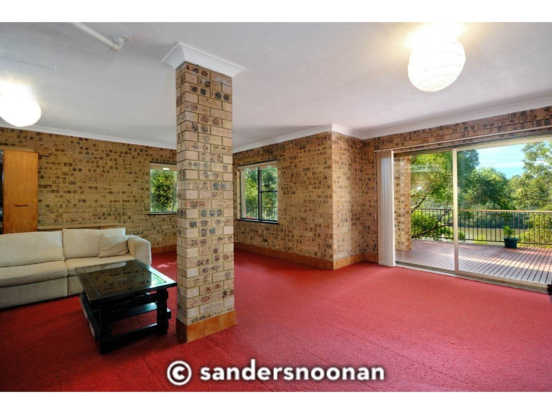 17 Alsace Lane, Peakhurst Heights NSW 2210