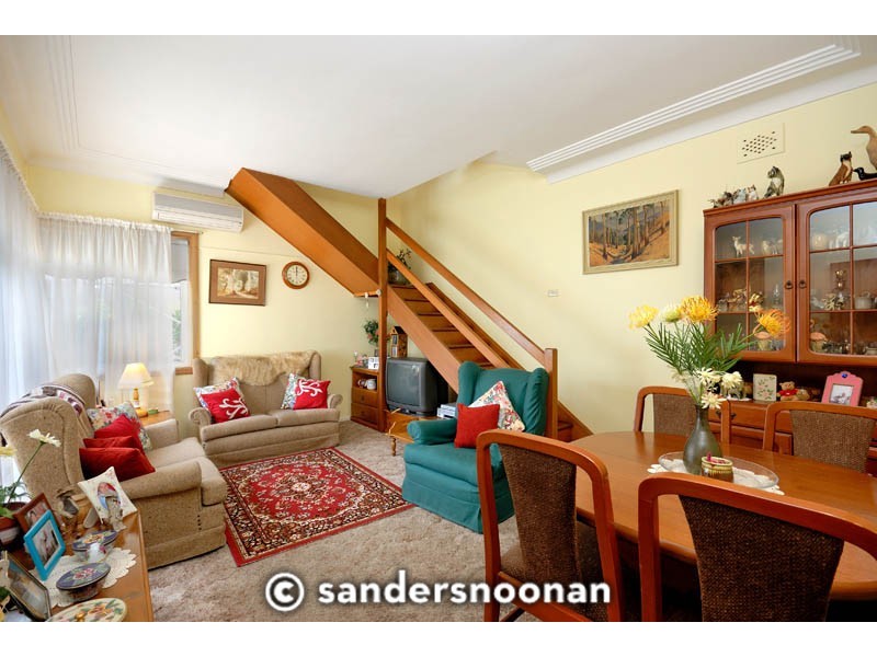 15 Tournay Street, Peakhurst NSW 2210