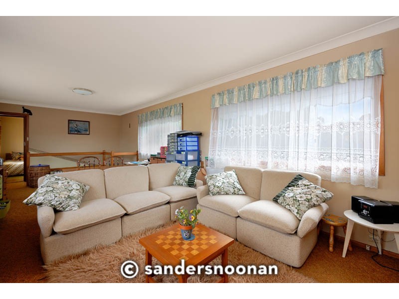 15 Tournay Street, Peakhurst NSW 2210