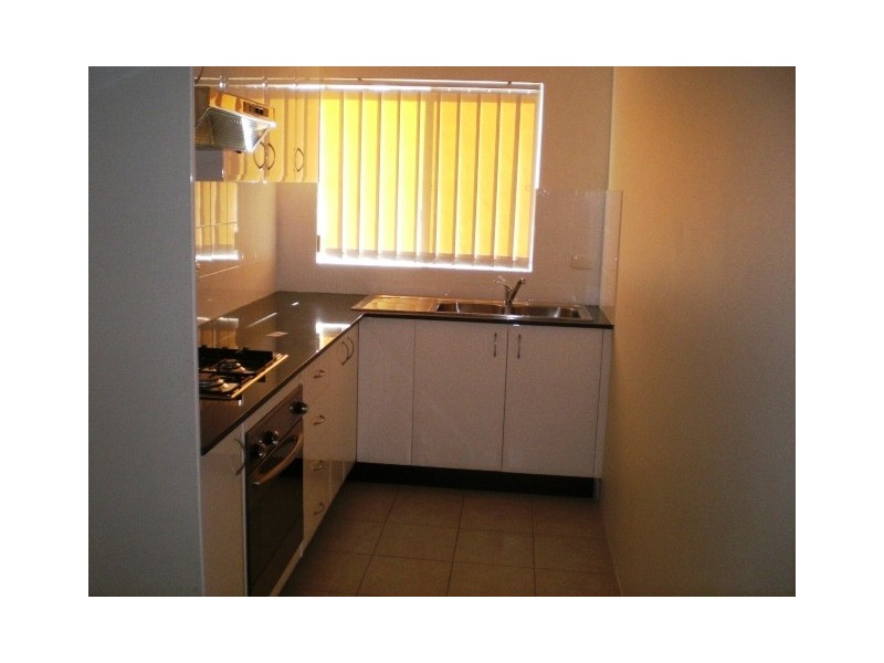 2/35 Pitt Street, Mortdale NSW 2223