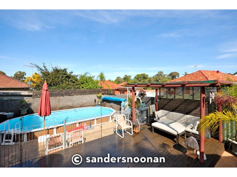1 Yuruga St, Beverly Hills NSW 2209
