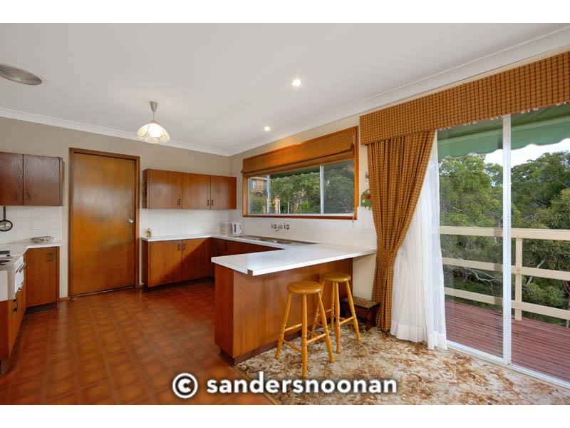 21 Redgum Drive, Lugarno NSW 2210