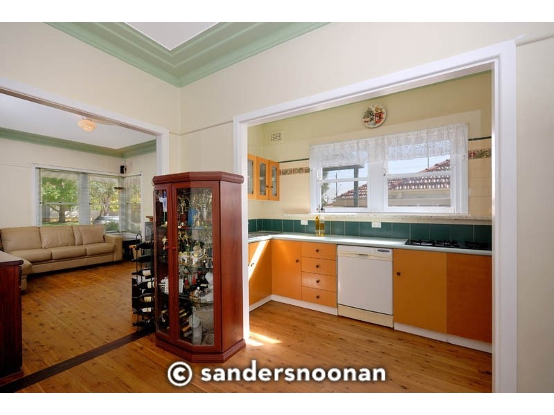 4 Mona Road, Riverwood NSW 2210