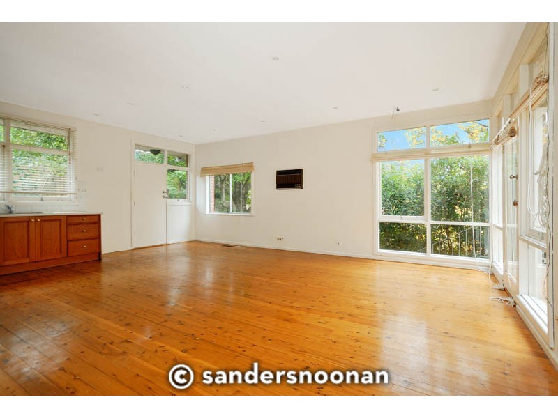 3 Boyd Avenue, Lugarno NSW 2210