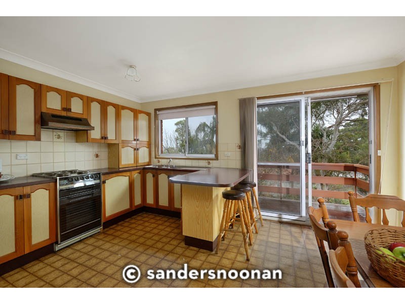 81 Belmore Road, Peakhurst NSW 2210