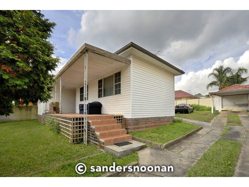 18 Erskine Street, Riverwood NSW 2210
