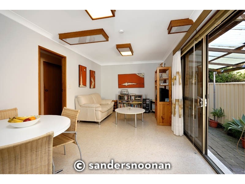 9B Johnstone Street, Peakhurst NSW 2210