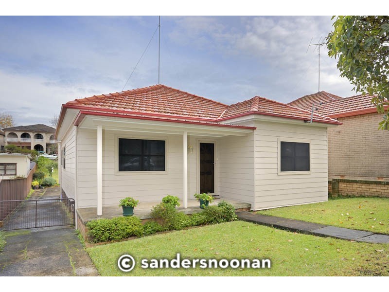 16 Walter Street, Mortdale NSW 2223
