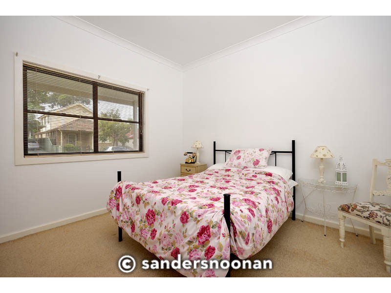 16 Walter Street, Mortdale NSW 2223
