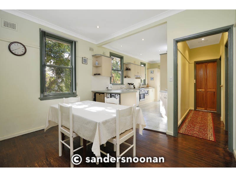 6 Pearce Avenue, Peakhurst NSW 2210