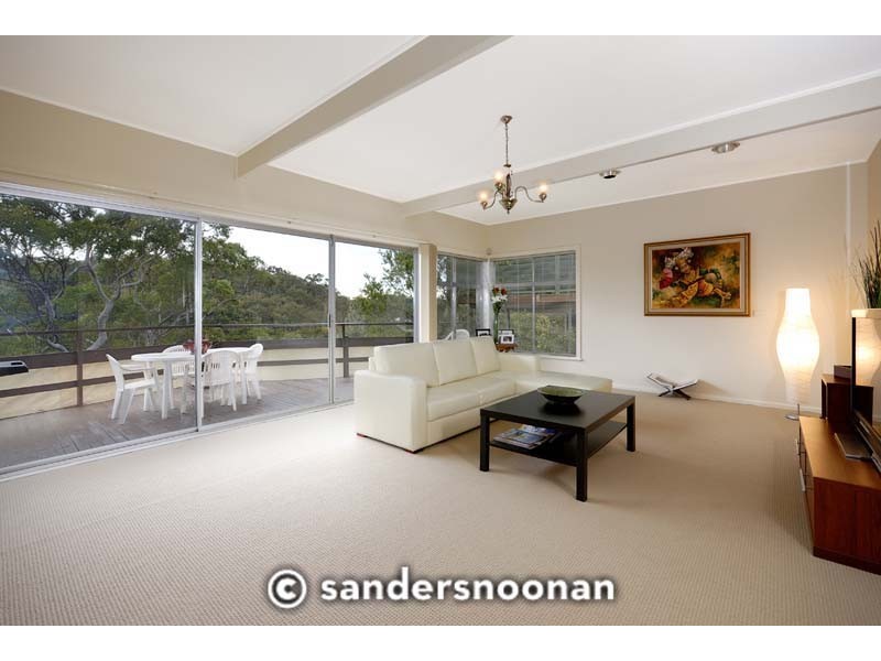 11 Alsace Lane, Peakhurst Heights NSW 2210