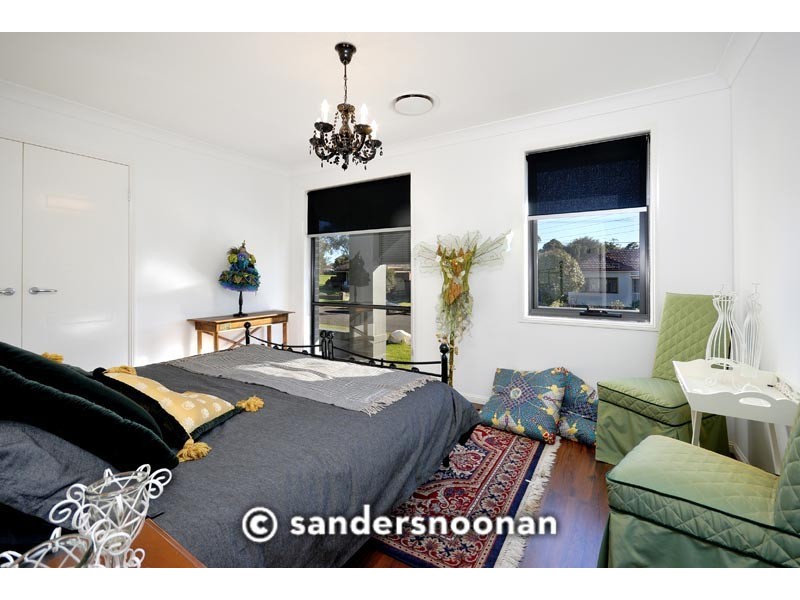 24 Orana Crescent, Peakhurst Heights NSW 2210