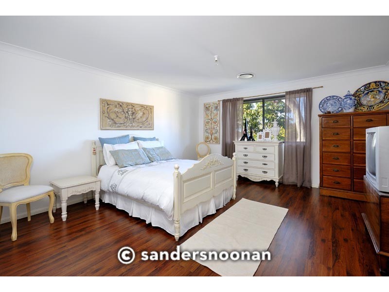 24 Orana Crescent, Peakhurst Heights NSW 2210