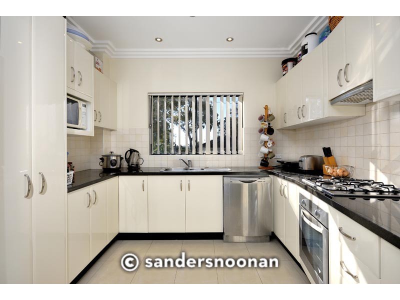 27a Bonds Road, Riverwood NSW 2210