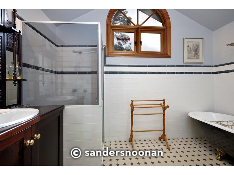 23 Waterfall Road, Oatley NSW 2223