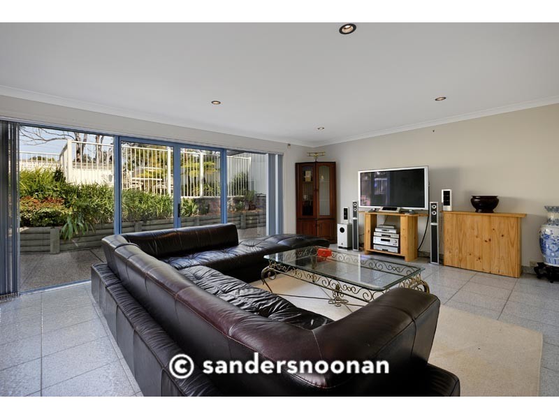 1 Cypress Drive, Lugarno NSW 2210