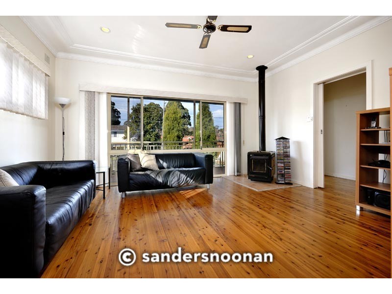 16 Tournay Street, Peakhurst NSW 2210