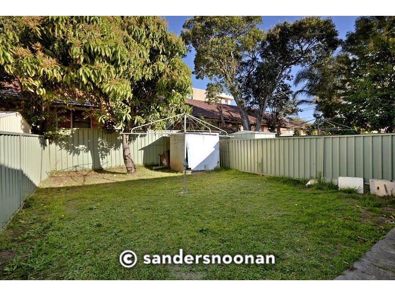 11 Edgbaston Road, Beverly Hills NSW 2209