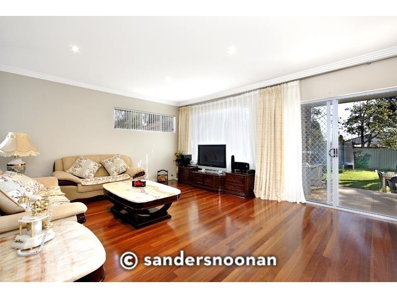 43a Ogilvy Street, Peakhurst NSW 2210