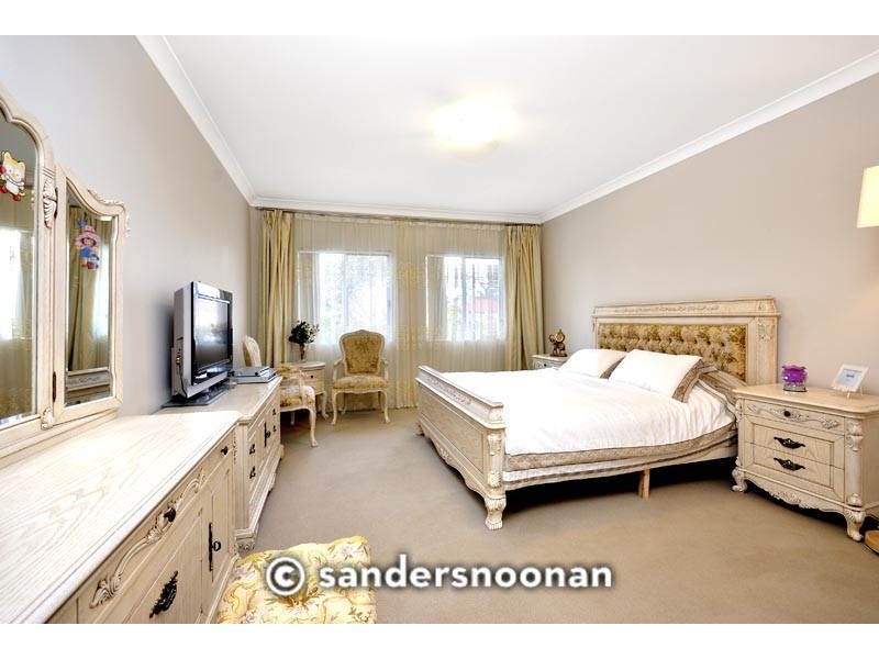 43a Ogilvy Street, Peakhurst NSW 2210