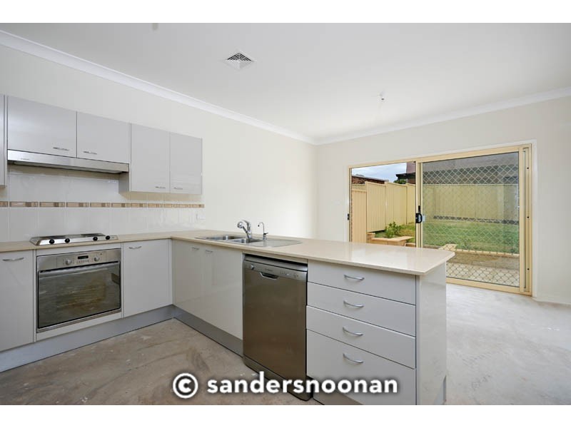 152 Boundary Road, Peakhurst NSW 2210