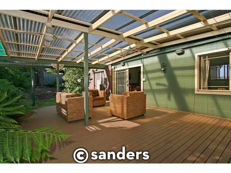 10 Woodlands Avenue, Lugarno NSW 2210