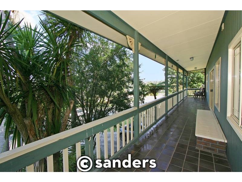 10 Woodlands Avenue, Lugarno NSW 2210