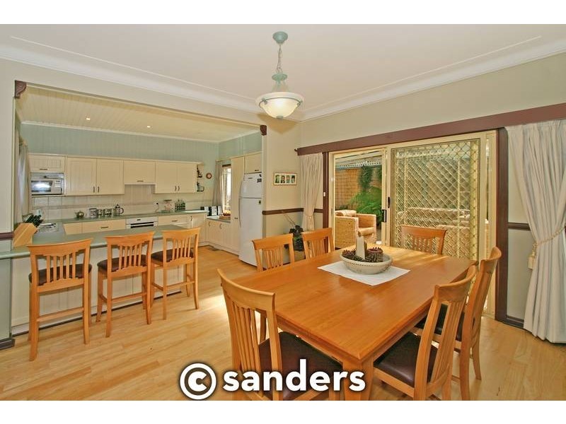 10 Woodlands Avenue, Lugarno NSW 2210