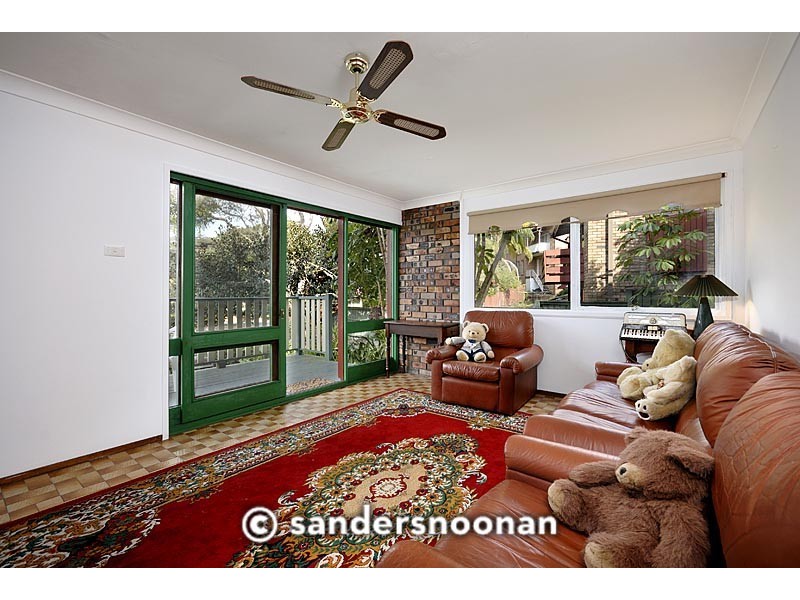 5 Oak Street, Lugarno NSW 2210