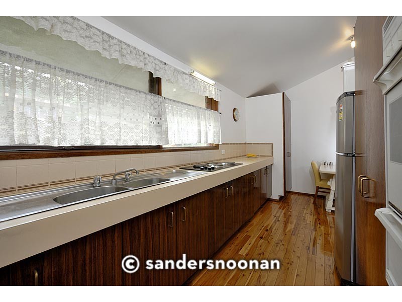 5 Oak Street, Lugarno NSW 2210