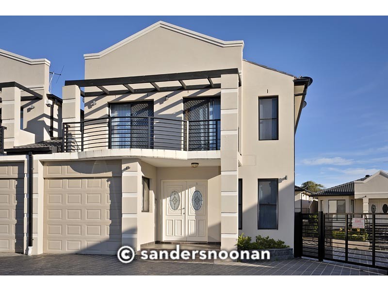 2/15-17 Larkhill Avenue, Riverwood NSW 2210