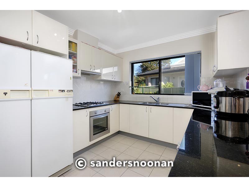 2/15-17 Larkhill Avenue, Riverwood NSW 2210