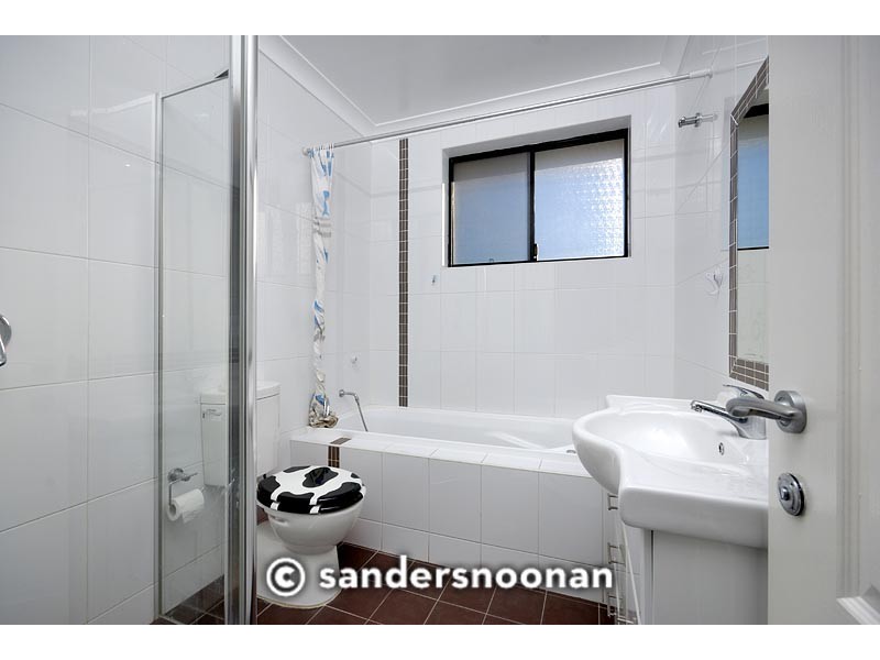 2/15-17 Larkhill Avenue, Riverwood NSW 2210