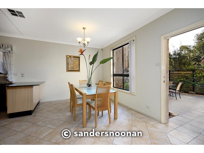 4/1 Needlewood Grove, Padstow Heights NSW 2211