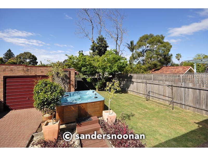 4 Renown Avenue, Oatley NSW 2223