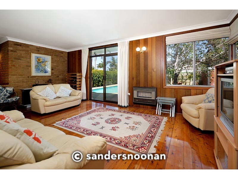 9 Rainbow Parade, Peakhurst Heights NSW 2210