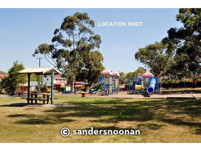 9 Rainbow Parade, Peakhurst Heights NSW 2210