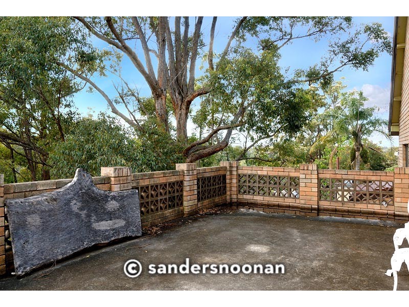 10 Ponderosa Place, Lugarno NSW 2210