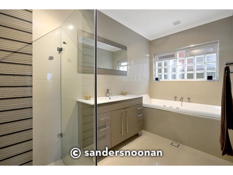 3 Wren Place, Lugarno NSW 2210