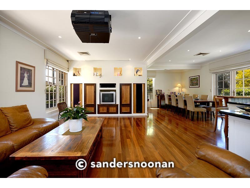 1 Barcoo Street, Peakhurst Heights NSW 2210