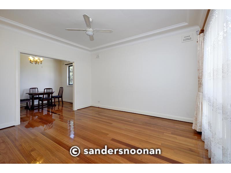 1/180 Boundary Road, Peakhurst NSW 2210